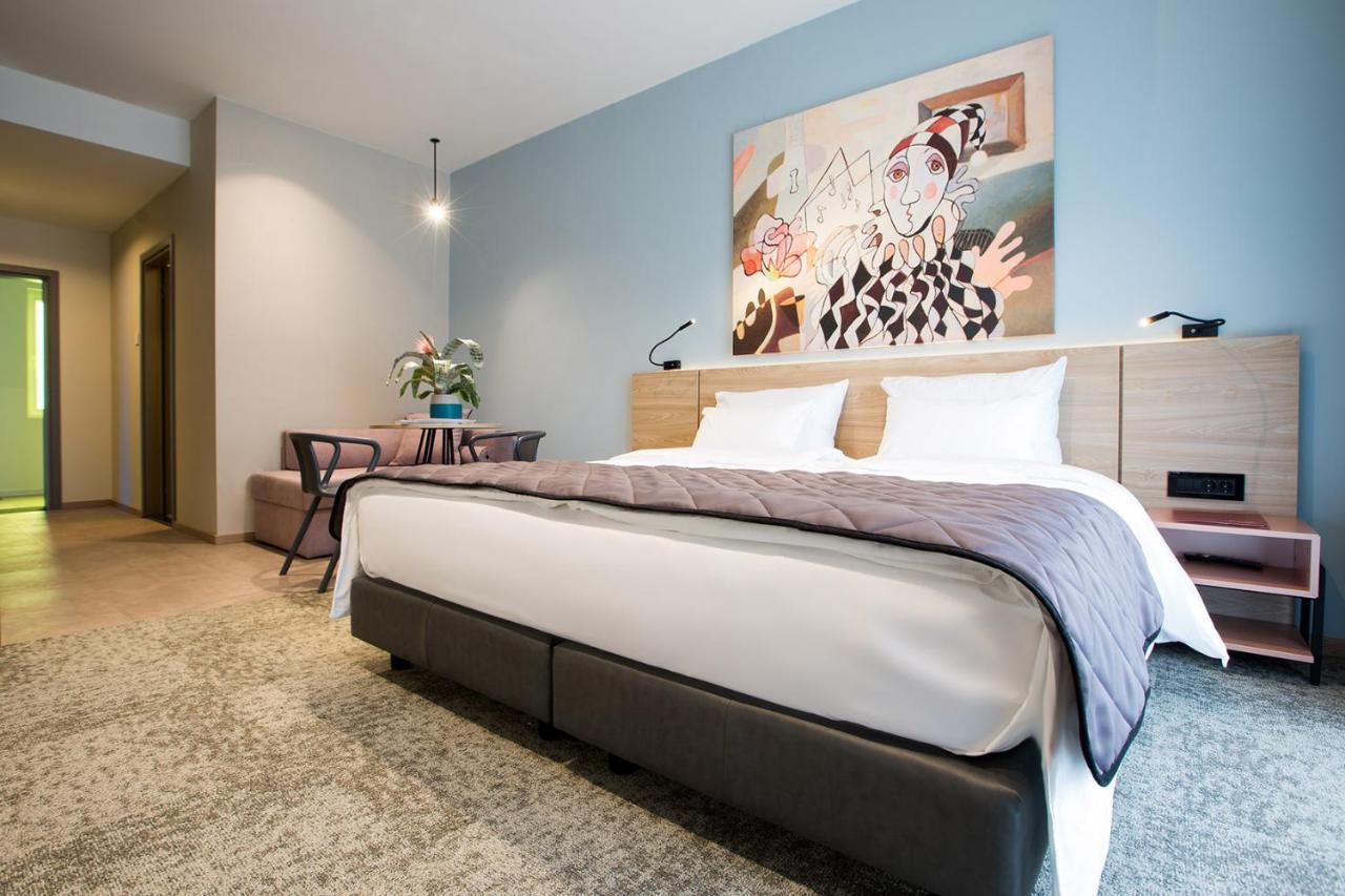 Hotel Forum Garni Суботица Екстериор снимка