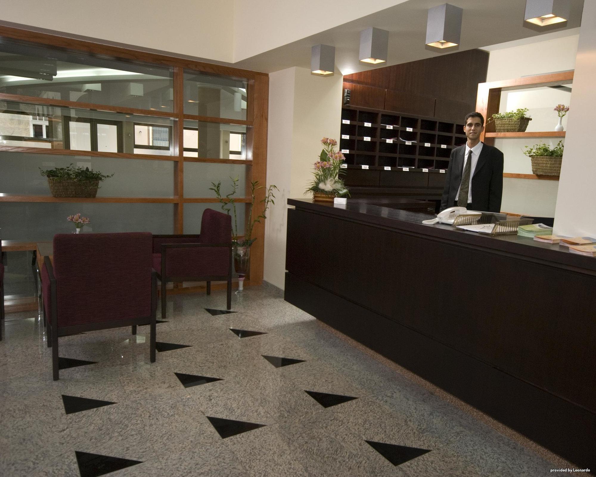Hotel Forum Garni Суботица Интериор снимка