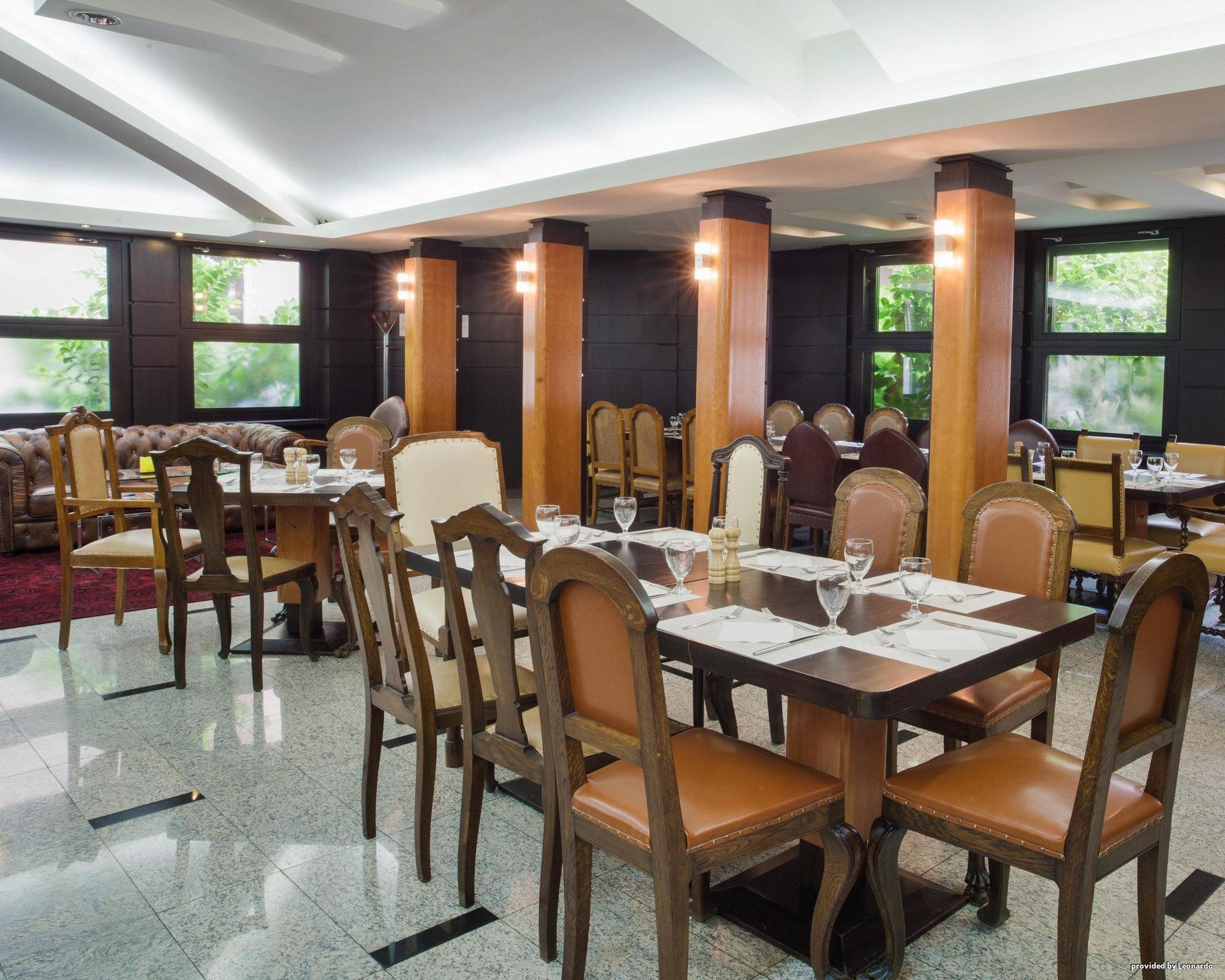 Hotel Forum Garni Суботица Екстериор снимка