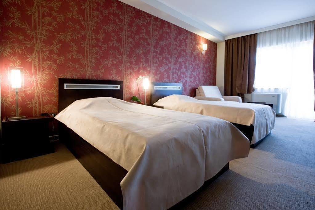 Hotel Forum Garni Суботица Екстериор снимка