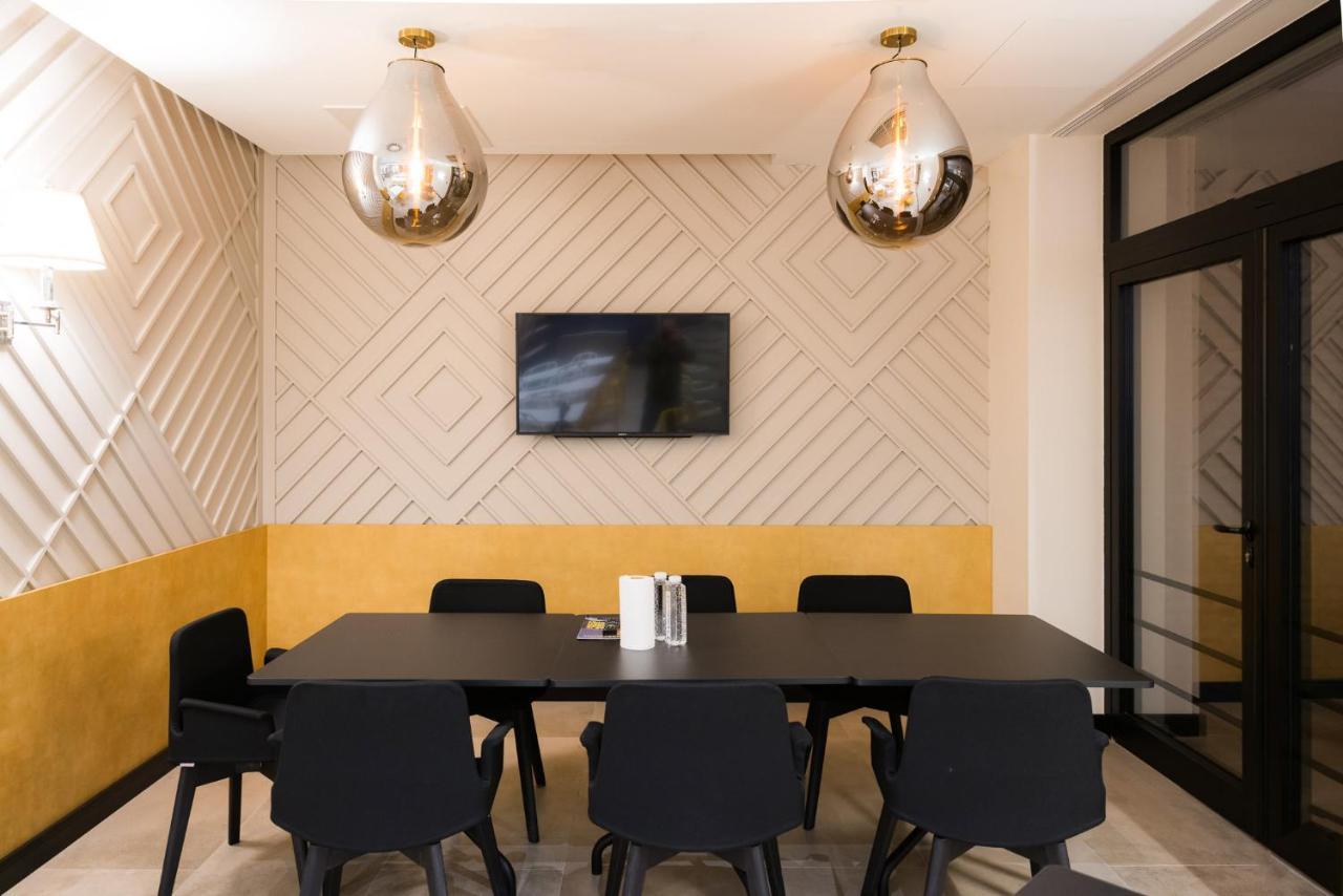 Hotel Forum Garni Суботица Екстериор снимка