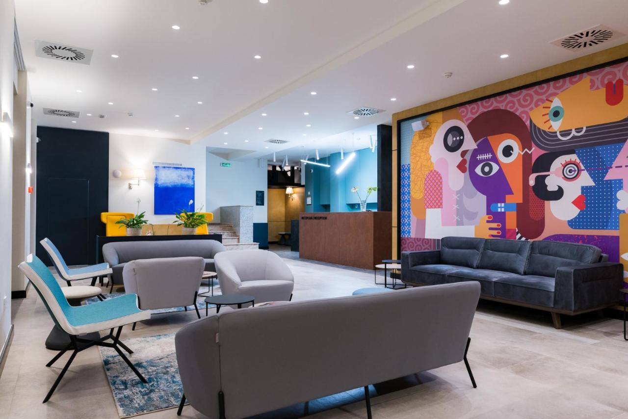 Hotel Forum Garni Суботица Екстериор снимка