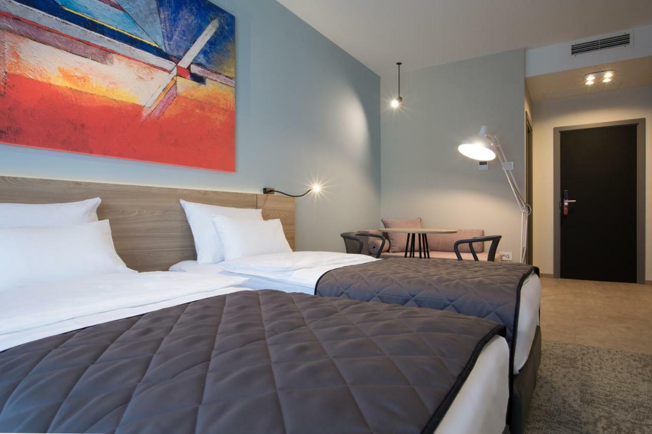 Hotel Forum Garni Суботица Екстериор снимка